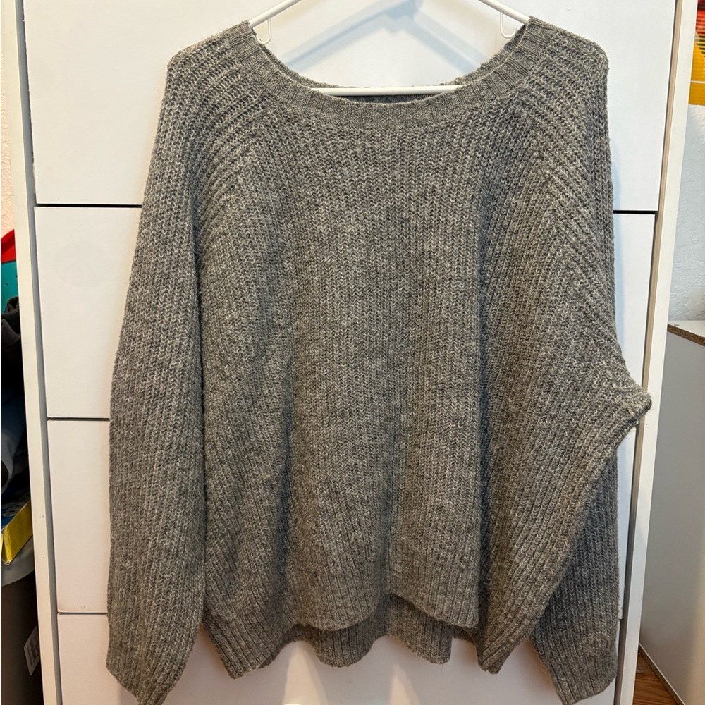 Old Navy Sweater